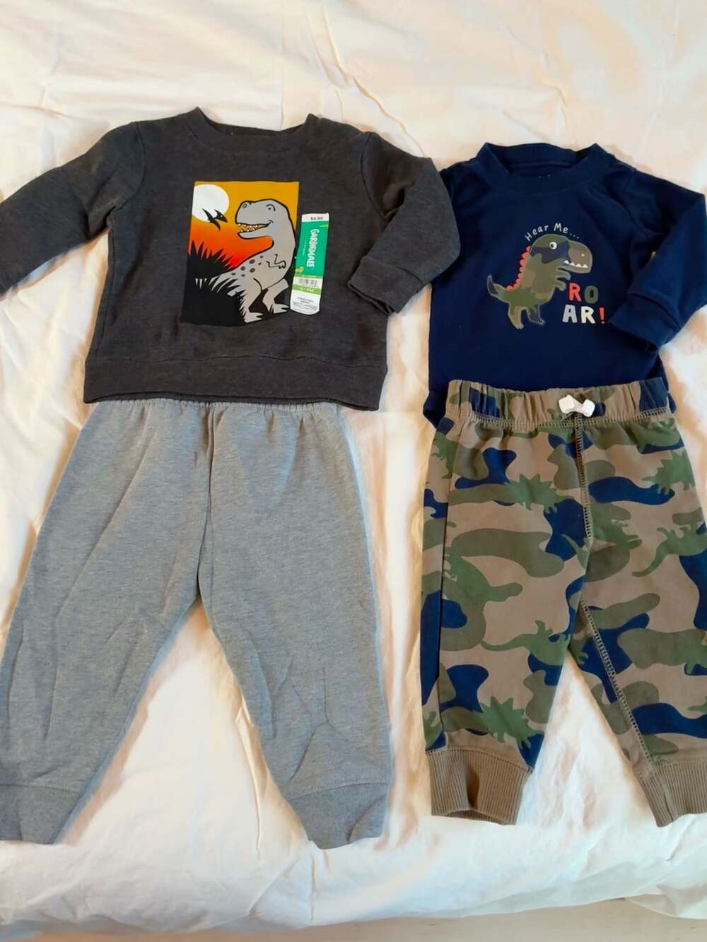 Garanimals Boys LS Basic Fleece Graphic Dinosaur Sweatshirt and Pants Set Size 6
